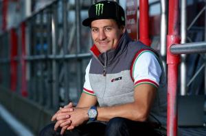 Джош Брукс и Карел Абрахам присоединились к команде Milwaukee BMW WSBK