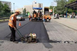 Строительство дорог в столице продолжается