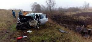В Пинском районе в лобовом столкновении Opel и Chevrolet погиб пассажир 