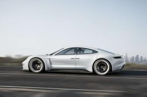 2015 Porsche Mission E Concept 