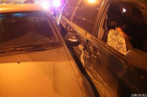 Пьяный водитель спровоцировал массовое ДТП в Алматы