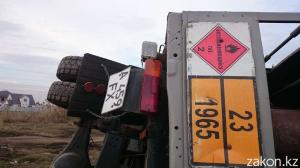 В Алматы перевернулся ГАЗ груженный газовыми балонами