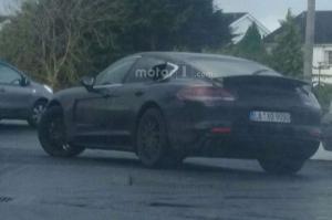 Шпионские снимки Porsche Panamera 2017 года 