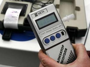 Массовые проверки водителей на трезвость пройдут в Благовещенске 11 декабря
