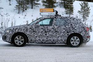 Audi вывела на зимние тесты новый Q5 