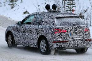 Audi вывела на зимние тесты новый Q5 