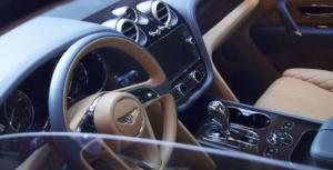 Bentley Bentayga на Манхэттене 
