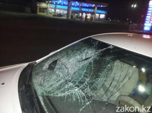 В Алматы Toyota Camry сбила пешехода 