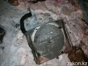 В Алматы Audi R8 разорвало на две части 