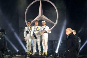 Stars&Cars: Победа досталась Даниэлю Хункаделле