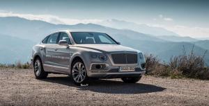 Bentley Bentayga Coupe «засветился» на неофициальном рендере от RM Design