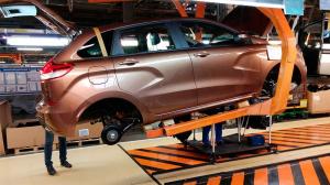 АвтоВАЗ объявил о старте серийного производства Lada XRAY