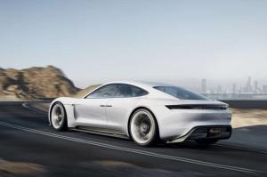 2015 Porsche Mission E Concept 