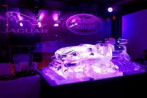 Сани для Санта Клауса от Jaguar 