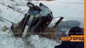 Тело мужчины обнаружили в утонувшей машине в ЗКО 