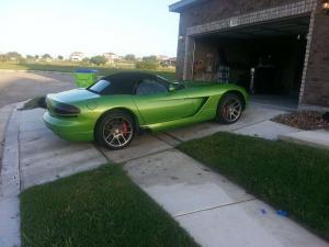 Dodge Viper без мотора оценили в $16 000 