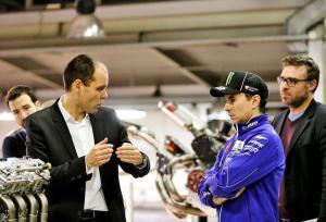 Компания Akrapovic назвала конференц-зал в честь Хорхе Лоренцо