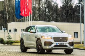 Jaguar испытает кроссоверы F-Pace в России