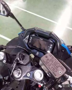 Первые фото Suzuki GSX-R250 2016 