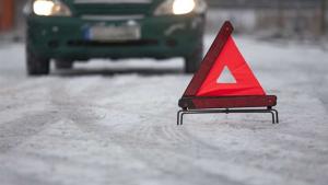 На Солтыса лоб в лоб столкнулись VW и Geely. Шесть человек в больнице
