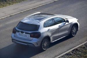 Шпионские снимки Mercedes-Benz GLA-Class 2017 года 
