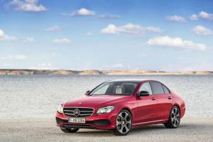 Официальный снимки Mercedes-Benz E-Class опубликованные до премьеры 