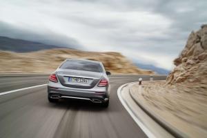 Официальный снимки Mercedes-Benz E-Class опубликованные до премьеры 