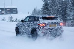 Шпионские снимки Jaguar E-Pace 2017 года 