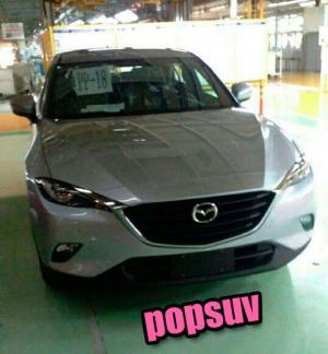 Кроссовер Mazda CX-4 замечен без камуфляжа 