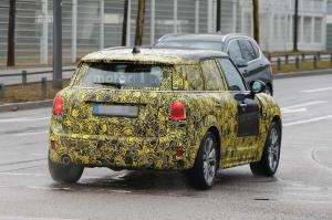 Шпионские снимки Mini Countryman 2017 года 