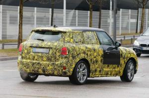 Шпионские снимки Mini Countryman 2017 года 
