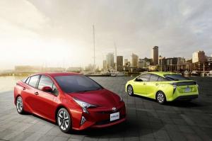 Новый Toyota Prius собрал в Японии 100 000 предзаказов за 1 месяц