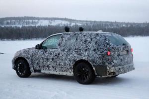 Новое поколение BMW X5 впервые замечено на тестах 