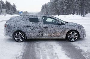 Шпионские снимки Renault Megane Estate 2017 года 