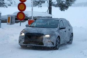Шпионские снимки Renault Megane Estate 2017 года 