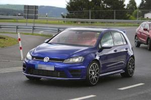 Названа дата премьеры обновленного Volkswagen Golf 