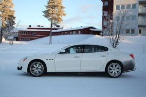 Шпионские снимки Maserati Quattroporte 2017 года 