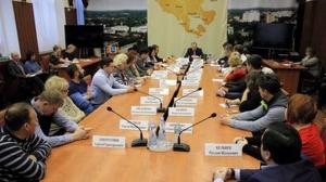 М.Ликсутов: Жители Москвы и области приобрели более 1 млн новых автомобилей за пять лет