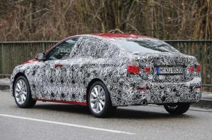 Шпионские снимки седана BMW 1-Series 2017 года 