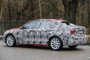 Шпионские снимки седана BMW 1-Series 2017 года 