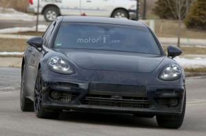 Шпионские снимки Porsche Panamera 2017 года 