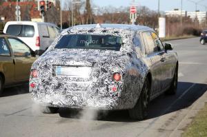 Шпионские снимки Rolls-Royce Phantom 2017 года 