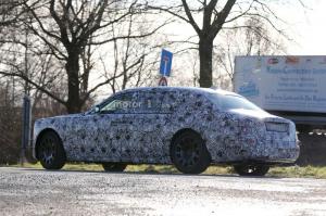 Шпионские снимки Rolls-Royce Phantom 2017 года 