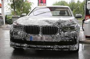 Alpina представит новый седан B7 на автосалоне в Женеве