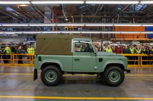 Последний Land Rover Defender сошедший с конвейера 