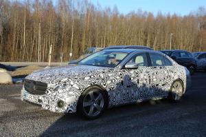 Шпионские снимки Mercedes-Benz E-Class 2016 года 