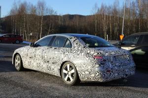 Шпионские снимки Mercedes-Benz E-Class 2016 года 