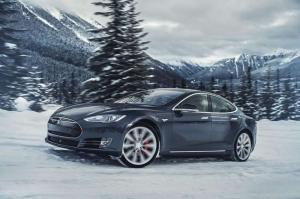 Самым популярным электромобилем в России считается Tesla Model S