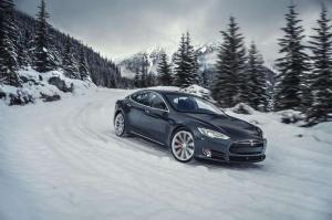 2014 Tesla Model S P85D 