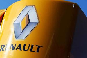 Какое имя получит заводская команда Renault?